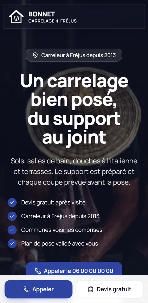 Site d'exemple de Carrelage Bonnet, carreleur fictif à Fréjus, vu sur téléphone